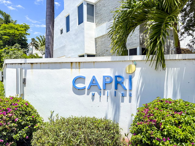 Capri Villas  photo 2